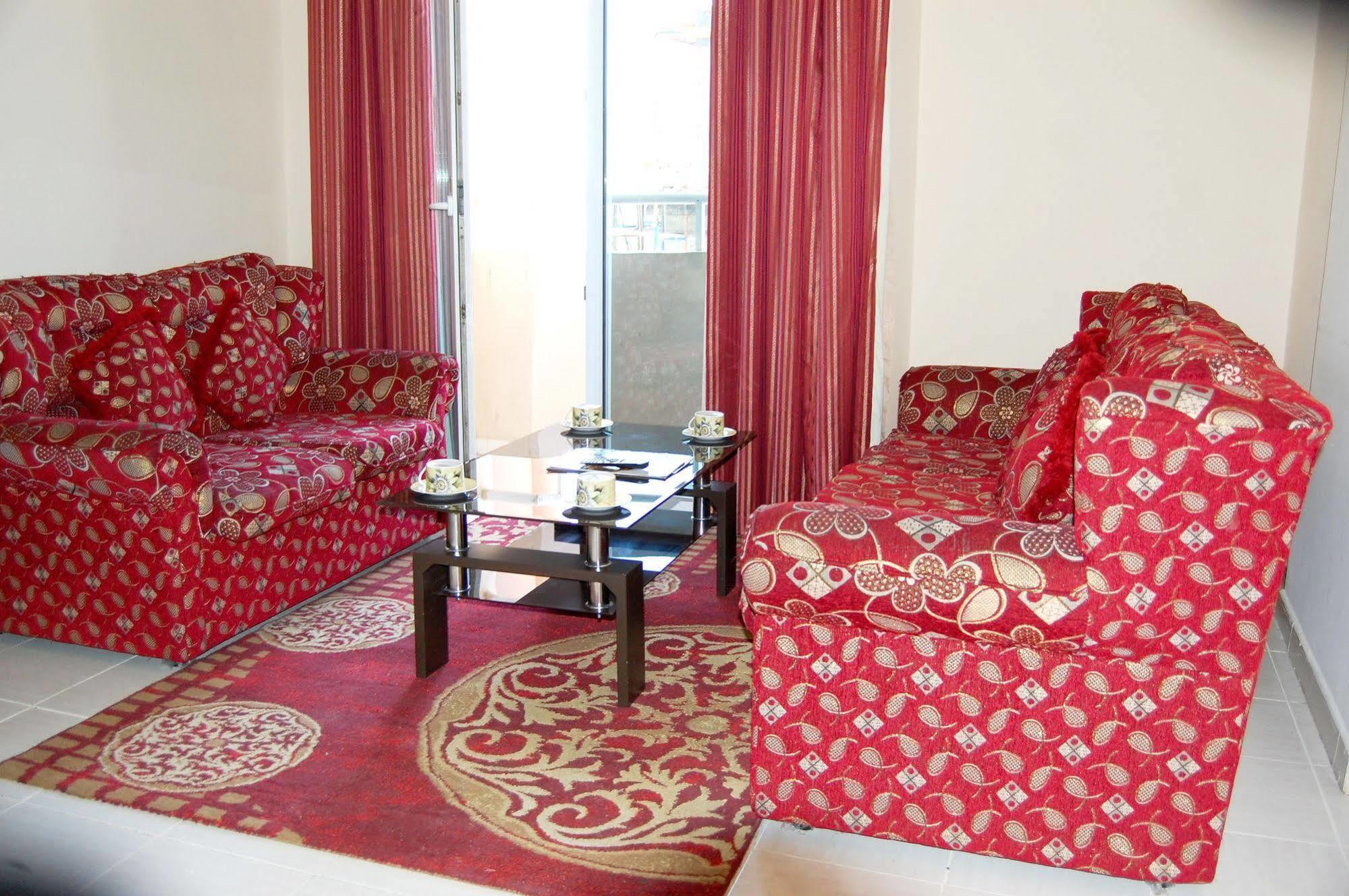 Al Ferdous Hotel Apartment Шарджа Экстерьер фото
